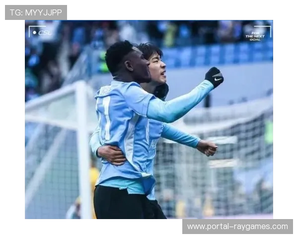 大连英博外援尚未完全到位，热身赛使用双外援阵容