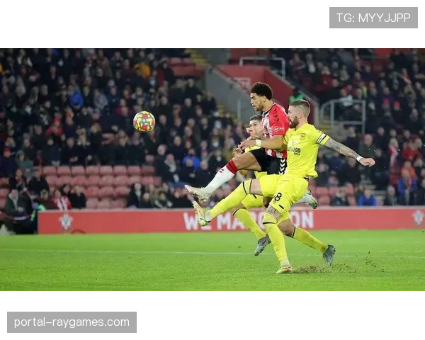 从两球落后到绝平,布伦特福德客场2-2逼平西汉姆联全程回顾